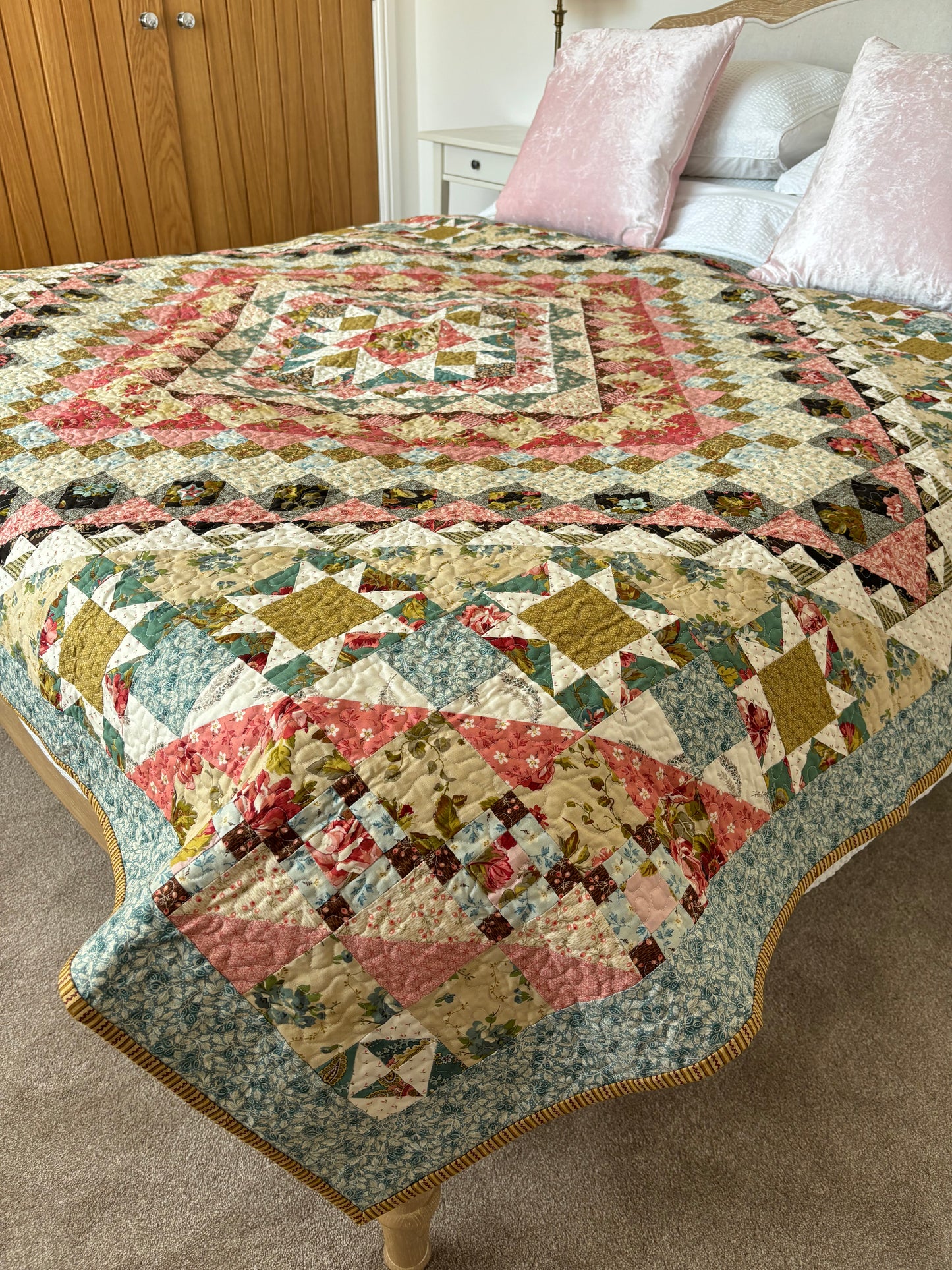 Handmade "Primrose" Patchwork Quilt